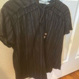 Vince Black and White Boho Flirty Top XS with Tie